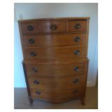 Mahogany highboy w dovetail drawers