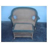Wicker settee w coffee table