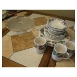 Oneida "Grapevine" dishes