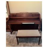 Story and Clark spinet piano