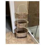 Basket shelf
