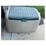 Rubbermaid deck box