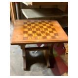 Pine game table