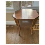 Ethan Allen Baumritter solid maple table