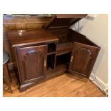Ethan Allen media cabinet