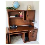 Mission Oak style desk w hutch