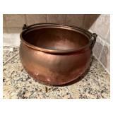 Copper pot w iron bail
