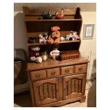 Small cabinet with hutch