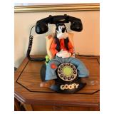 Goofy dial telephone