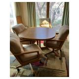 Kitchen table w leaf and 4 chairs