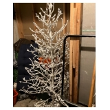 Lighted white Christmas trewe