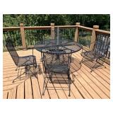 Wrought iron table w 4 chairs