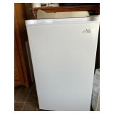 Artic King compact freezer
