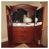 Thomasville Impressions King Bedroom Suite