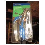 Tons of Gardening Needs Tree Trimmer