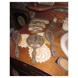 Vanity Sets Vintage Perfume Bottles 