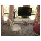 Beautiful Bedroom Suite ~ Shelving and more! Beautiful Bedroom Suite ~ Shelving and more!