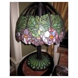 TIFFANY STYLE LIGHTING (HUNDREDS OF CHOICES) 