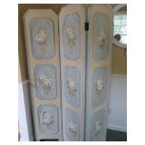 Decorative Floral Privacy Screen 