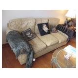 RJones Dallas Sofa ~ Pillows & Throw Blankets  