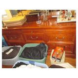 Ethan Allen Dresser Bedroom Suite 