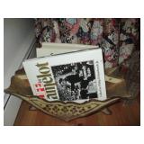 Unique Magazine Holder 