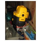 Dewalt Dr/wet Vac 