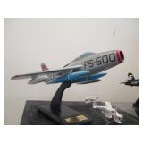 Tons of Model Planes 