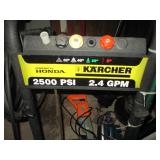 KARCHER 2500 PSI HONDA 2.4 GPM POWER WASHER  