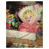 MID-CENTURY VINTAGE COLLECTIBLES  