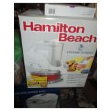 QVC & HSN SHOPPER ALL NEW ITEMS GREAT FOR THE HOLIDAY SHOPPING TONS OF CHRISTMAS HOLIDAY DECORATIONS