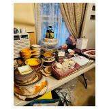 QVC & HSN SHOPPER ALL NEW ITEMS GREAT FOR THE HOLIDAY SHOPPING TONS OF CHRISTMAS HOLIDAY DECORATIONS