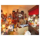 This House Is Jammed Packed ! 