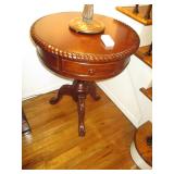 Ethan Allen Chippendale Style Round Wine Table With Pie Edge Mahogany  
