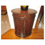Mahogany Ethan Allen Oval 2 Door Accent Table Storage  