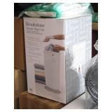 Brookstone Towel Warmer NIB  