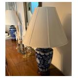 Navy blue And White Chinoiserie Table Lamp