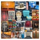 SISTERS IN CHARGE ONLINE AUCTION, BETHPAGE NY - VINTAGE PAM AM COLLECTIBLES, PERSIAN RUGS