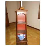 Knickknack Shelf