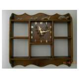 Knickknack w/chiming clock