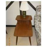 Retro end table