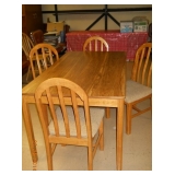Rec. table and 4 chairs