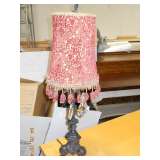 Table lamp