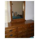 Thomasville triple dresser w/mirror