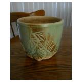 McCoy pine cone flower pot