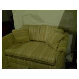 Love seat (twin sleeper)