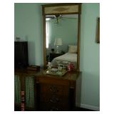 Triple Dresser w/mirror
