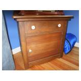 Antique End/Side Table