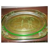 Federal Glass Parrot Platter