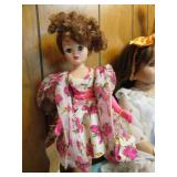 Rare Madame Alexander Cissy Tea Rose Couture with original outfit
